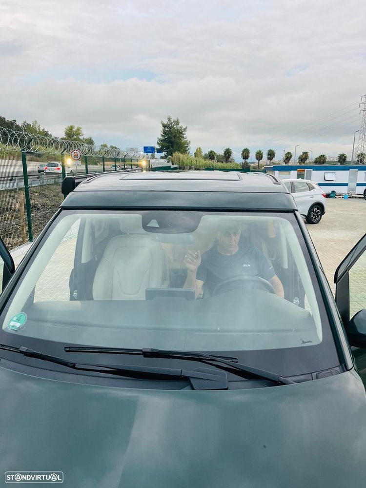 Mercedes-Benz 300 - 32