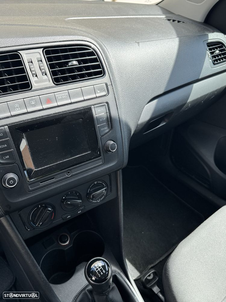 VW Polo - 3