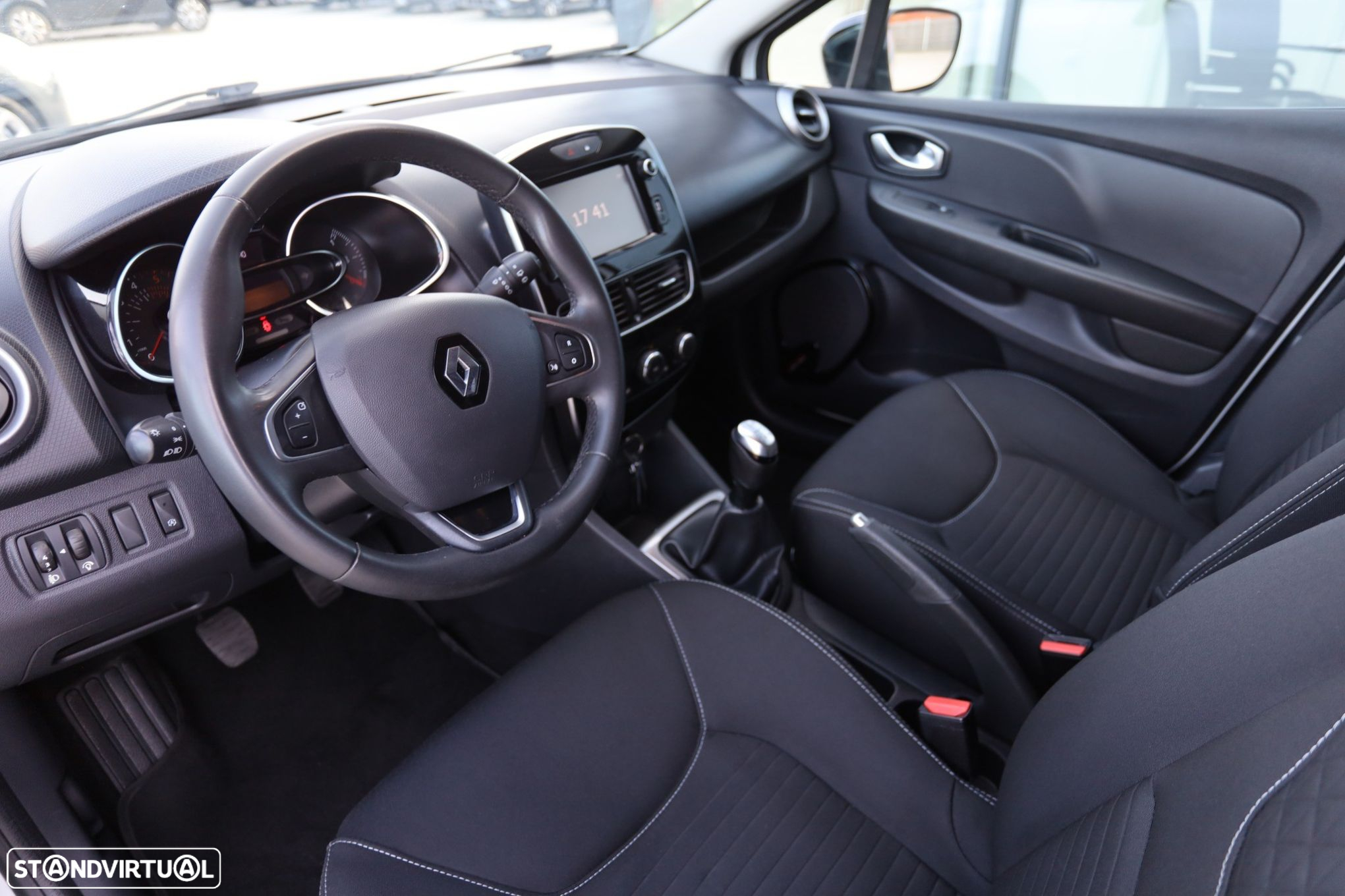 Renault Clio Sport Tourer 1.5 dCi Limited EDition - 7