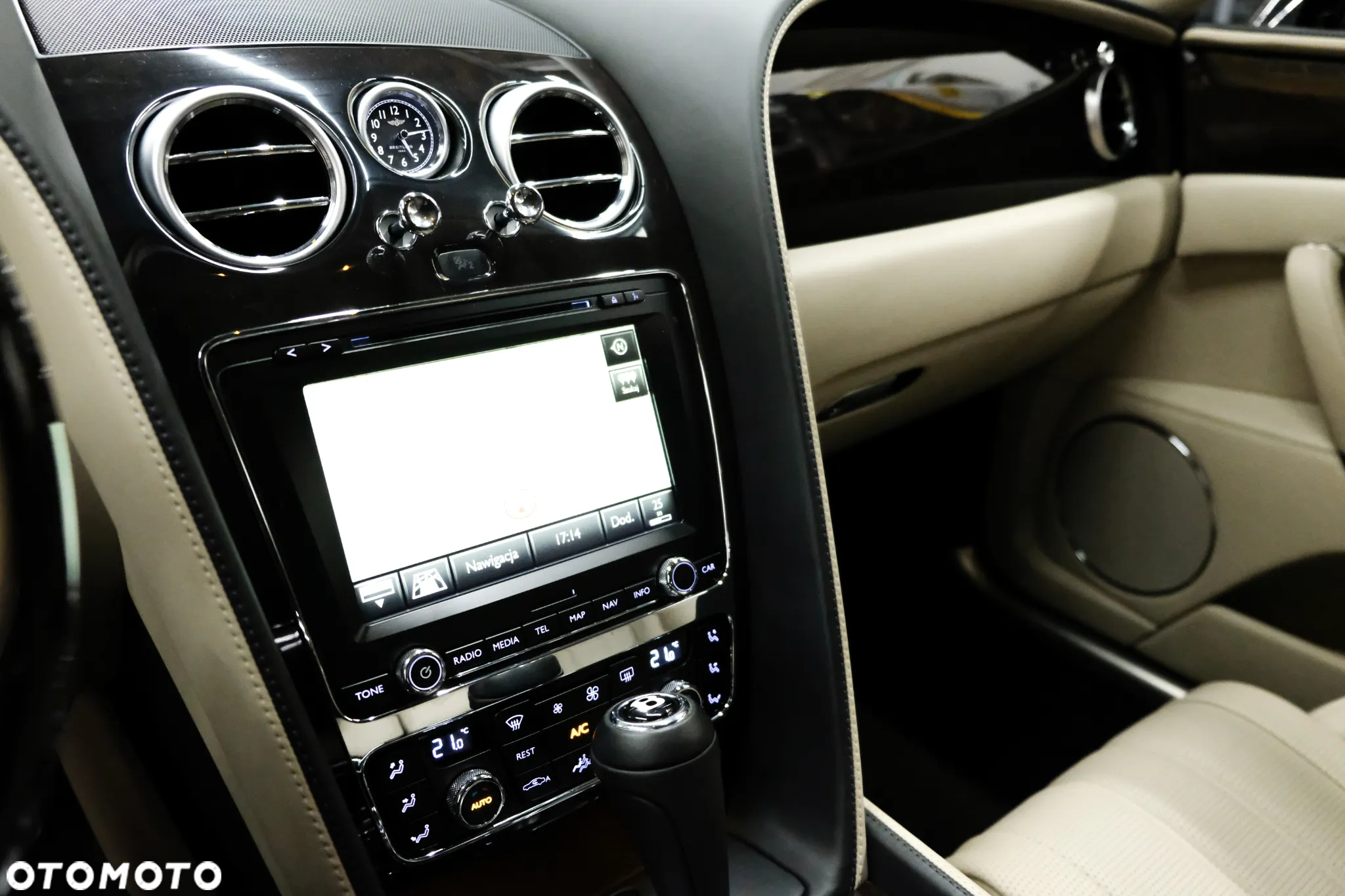 Bentley Flying Spur GTC W12 - 24