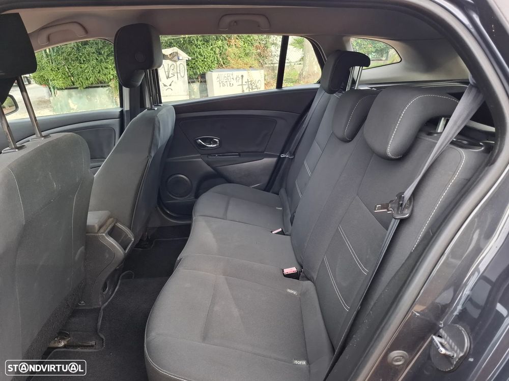 Renault Mégane Sport Tourer 1.5 dCi Dynamique - 7