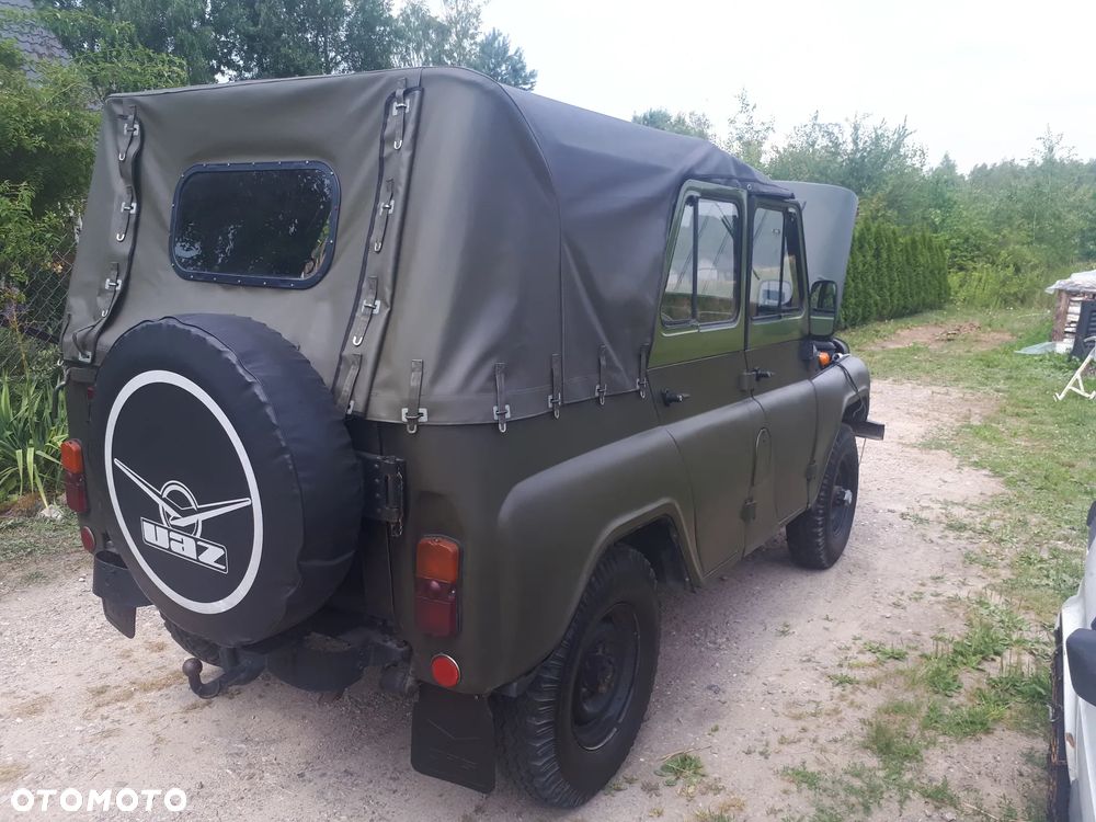 Uaz 469 B - 2