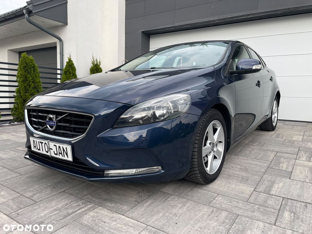 Volvo V40 D2 Summum - 40