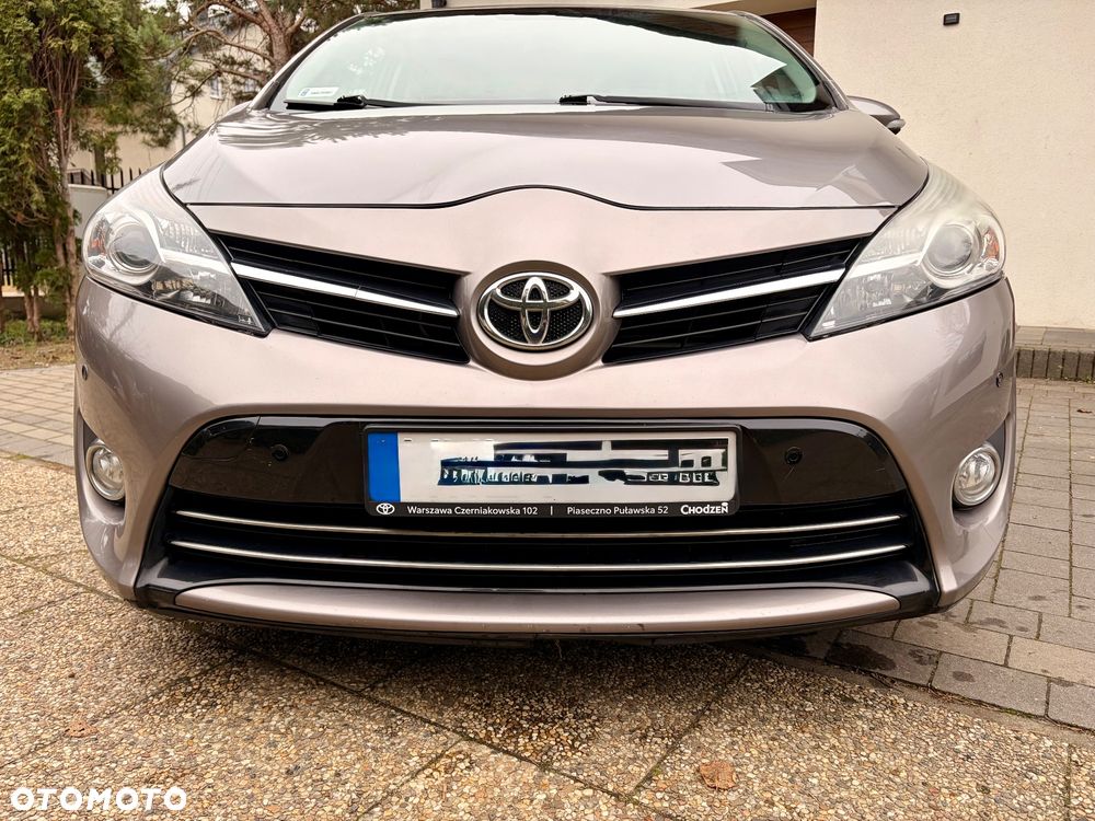 Toyota Verso 1.6 D-4D Prestige EU6 - 2