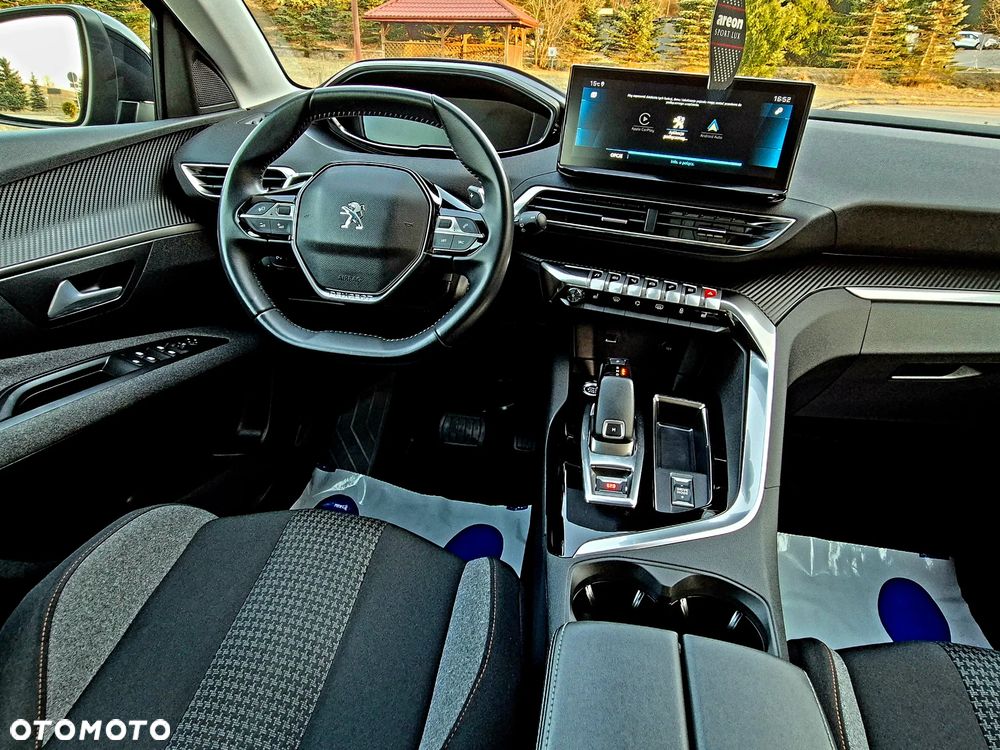 Peugeot 3008 PureTech 130 Stop & Start GPF EAT8 Active Business-Paket - 28