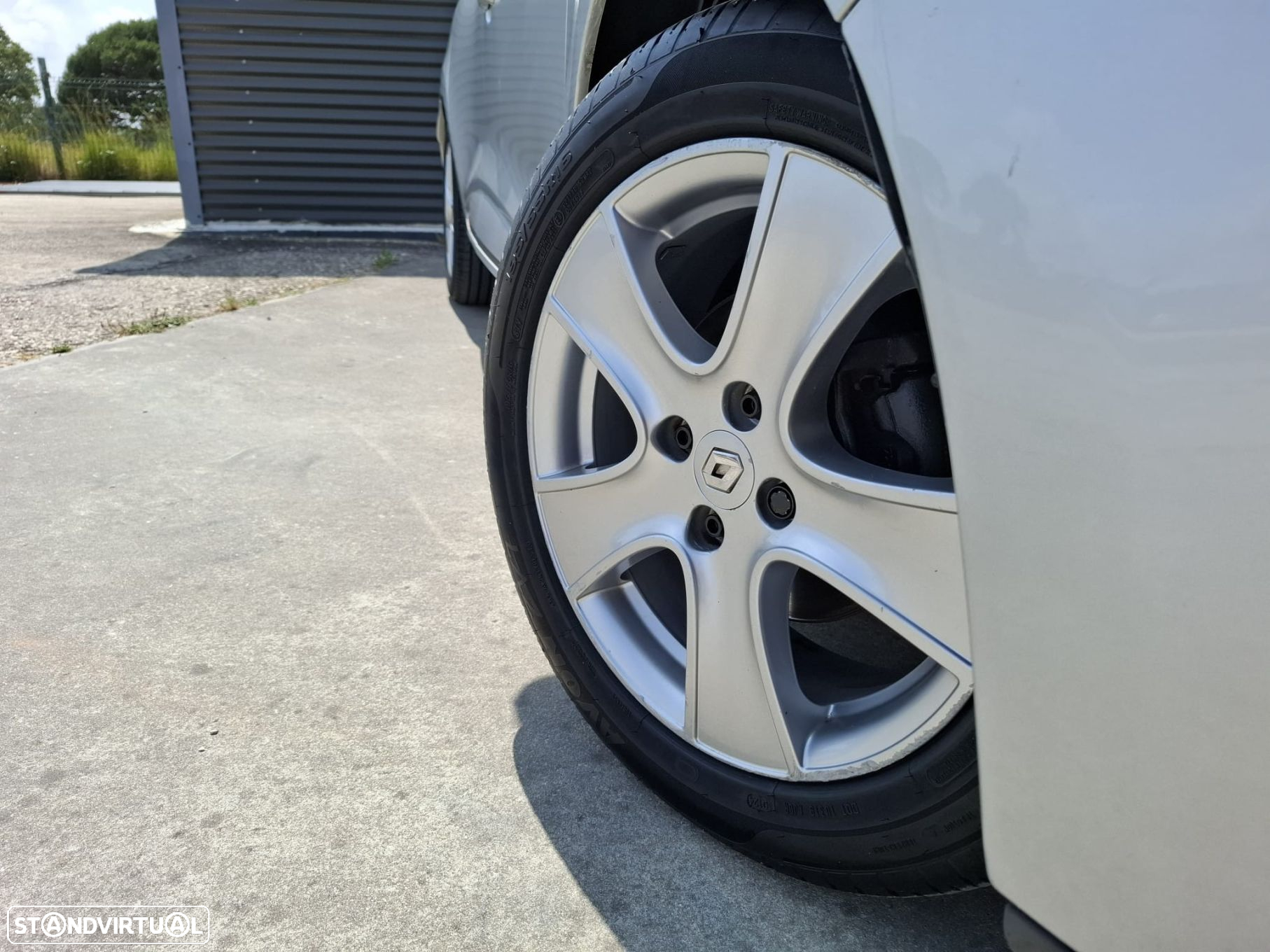 Renault Clio Sport Tourer dCi 75 Stop & Start Expression - 37