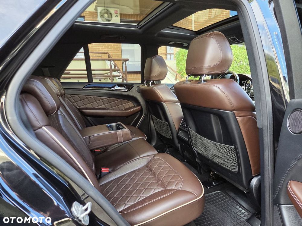 Mercedes-Benz ML 350 BlueTEC 4MATIC 7G-TRONIC Edition 1 - 39