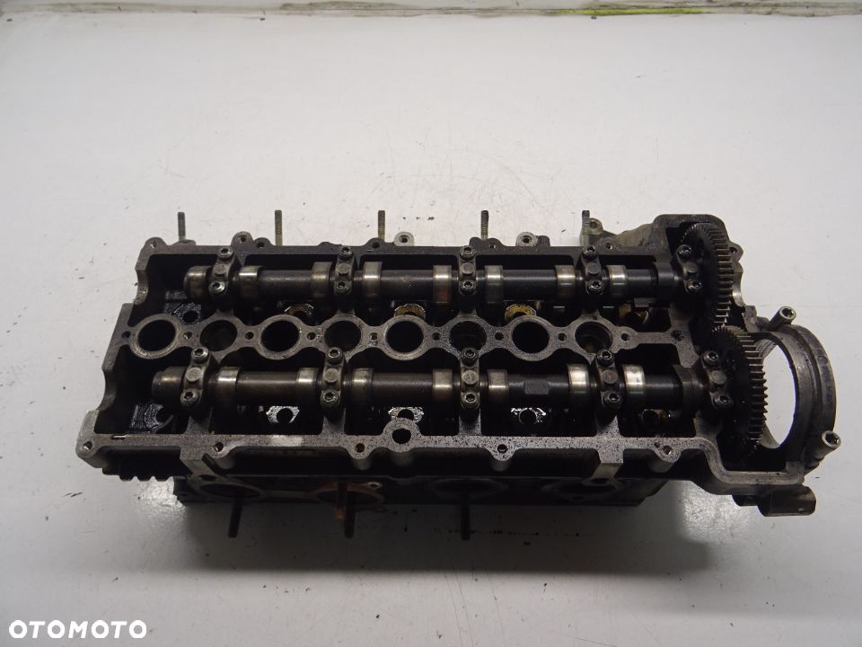 BMW E90 04-12 2.0D GŁOWICA WAŁKI ROZRZĄDU 7781211.02 M47T - 1