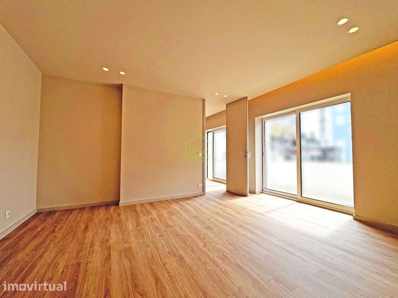 T3 Duplex Renovado | Póvoa de Varzim - Grande imagem: 3/22