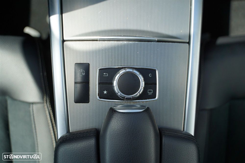 Mercedes-Benz E 250 BlueTEC Avantgarde Auto. - 21