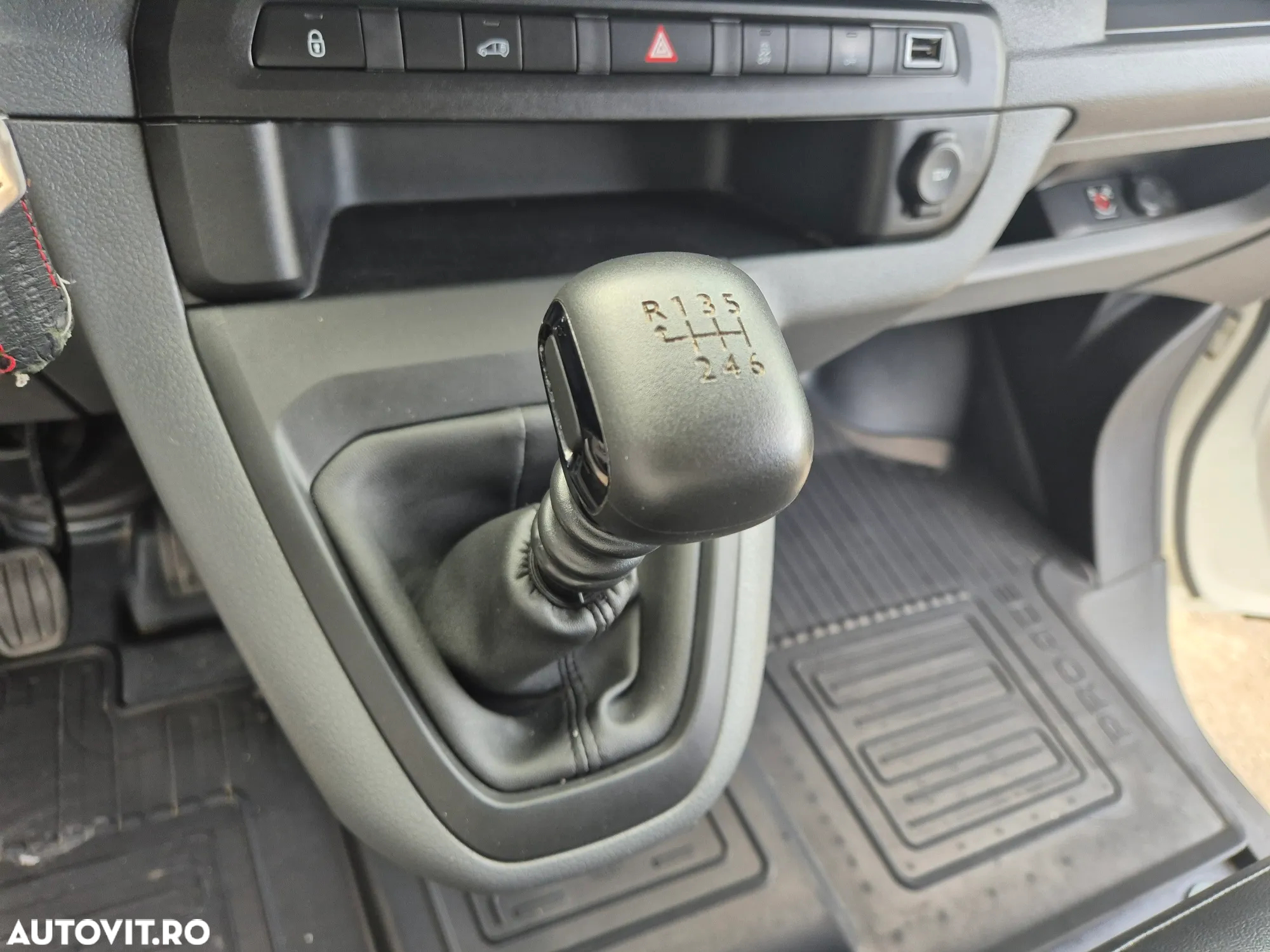 Toyota PROACE - 16