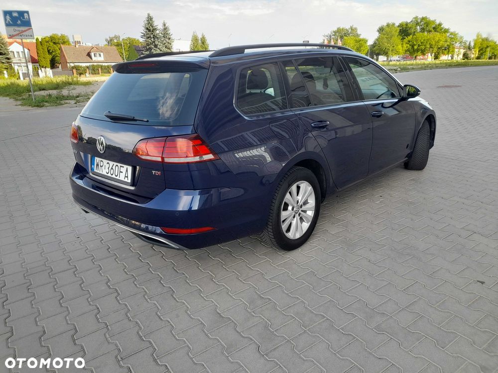 Volkswagen Golf Variant - 2
