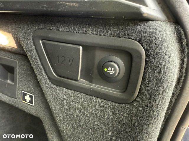 BMW X7 - 32