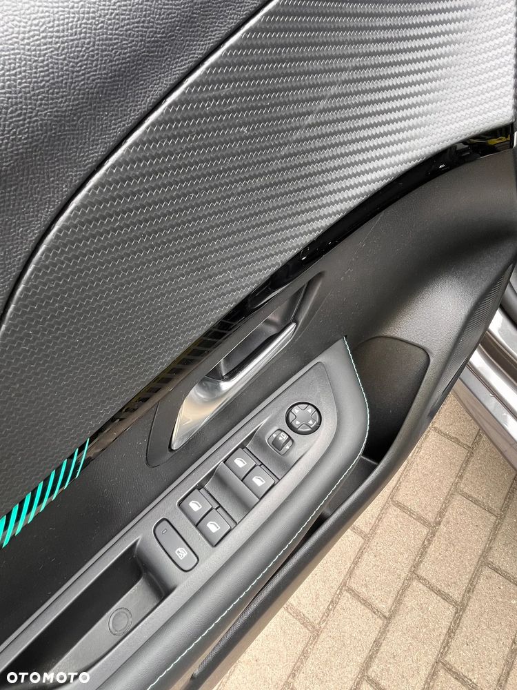 Peugeot 208 1.2 PureTech Allure S&S - 10