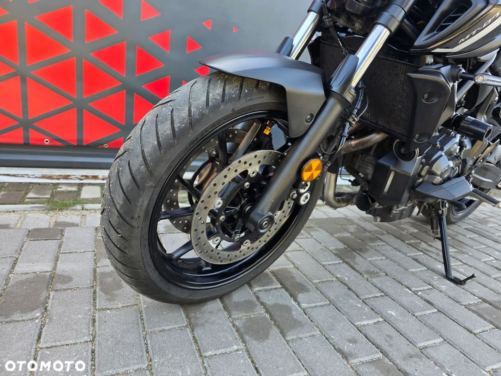 Yamaha MT - 13