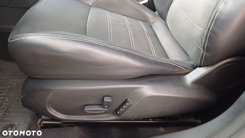 Ford Mondeo 2.0 TDCi Titanium X - 12