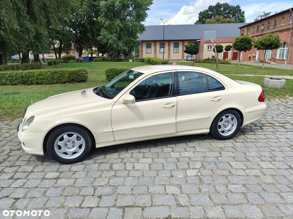 Mercedes-Benz Klasa E - 4