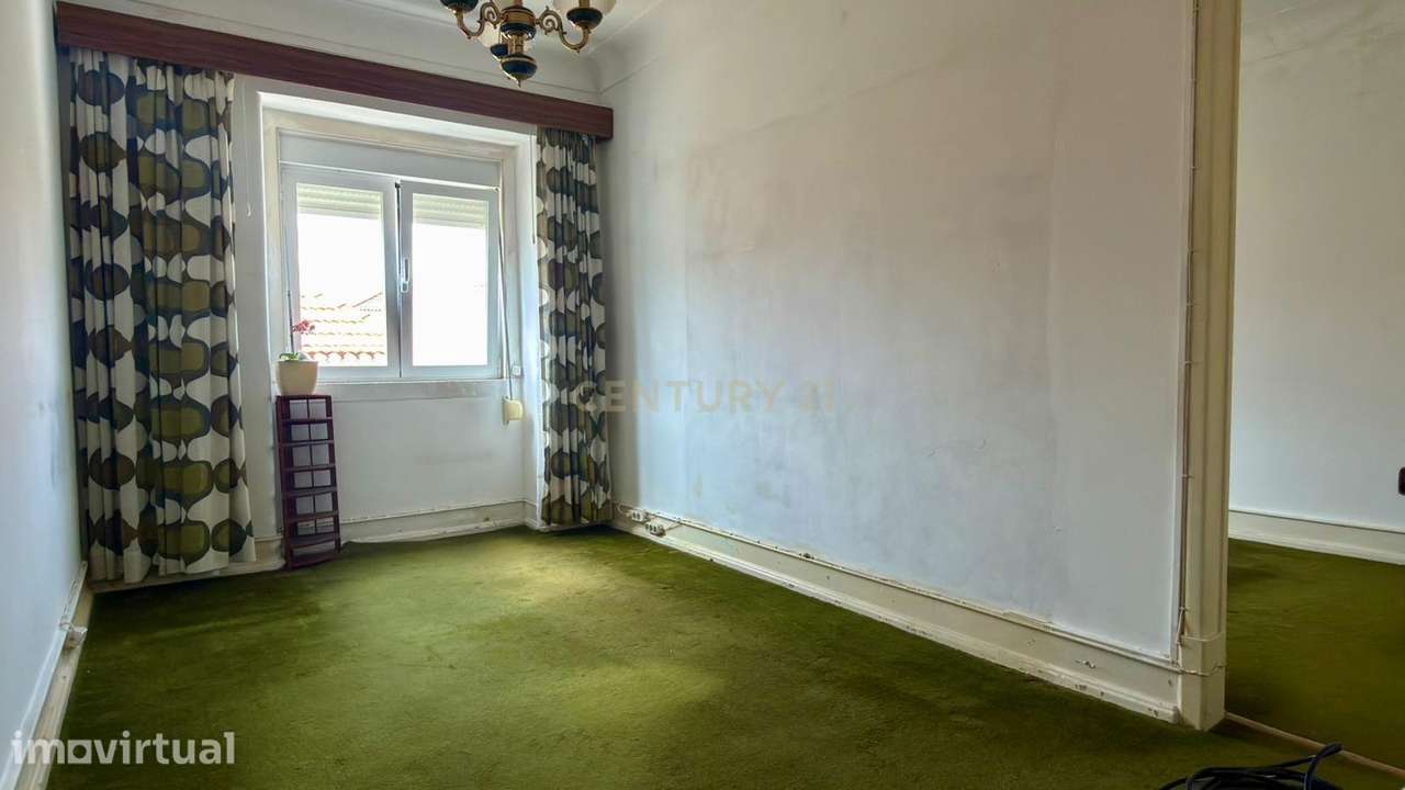 Apartamento T2 para Remodelação, Centro de Almada - Grande imagem: 2/28