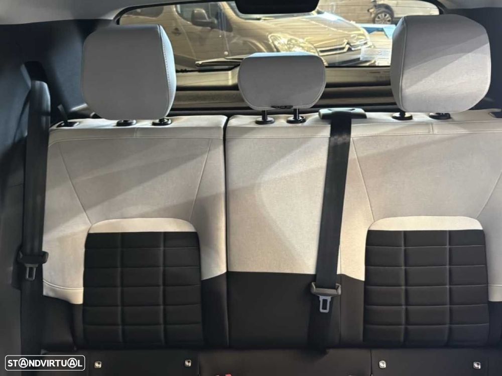 Citroën e-C3 44 kWh Autonomia Conforto Max - 21