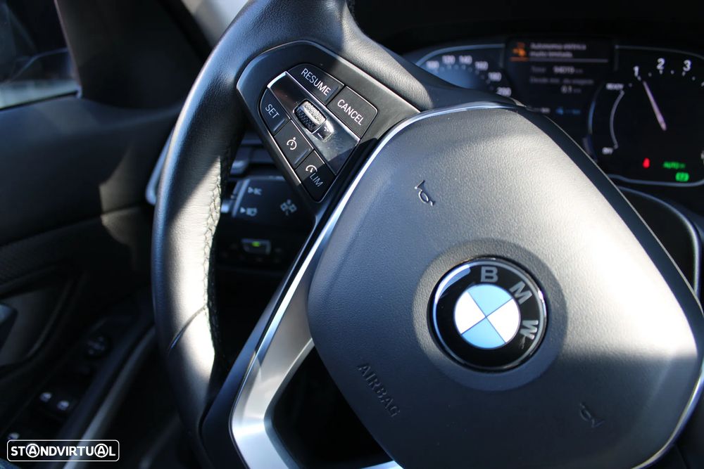 BMW 330 e Corporate Edition Auto - 12