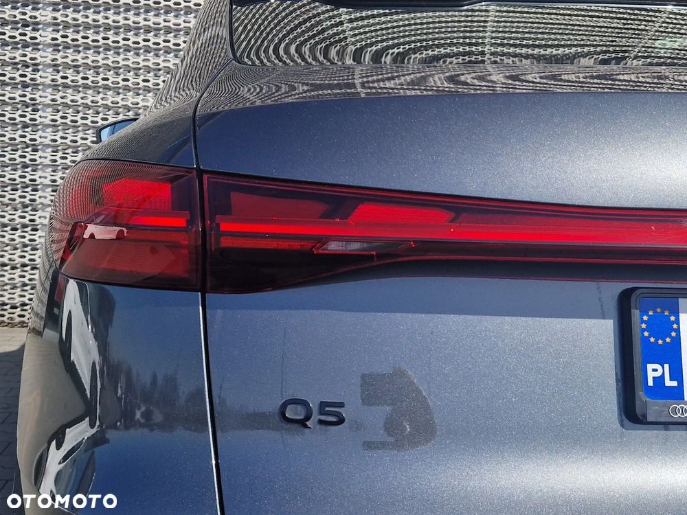 Audi Q5 Sportback - 15