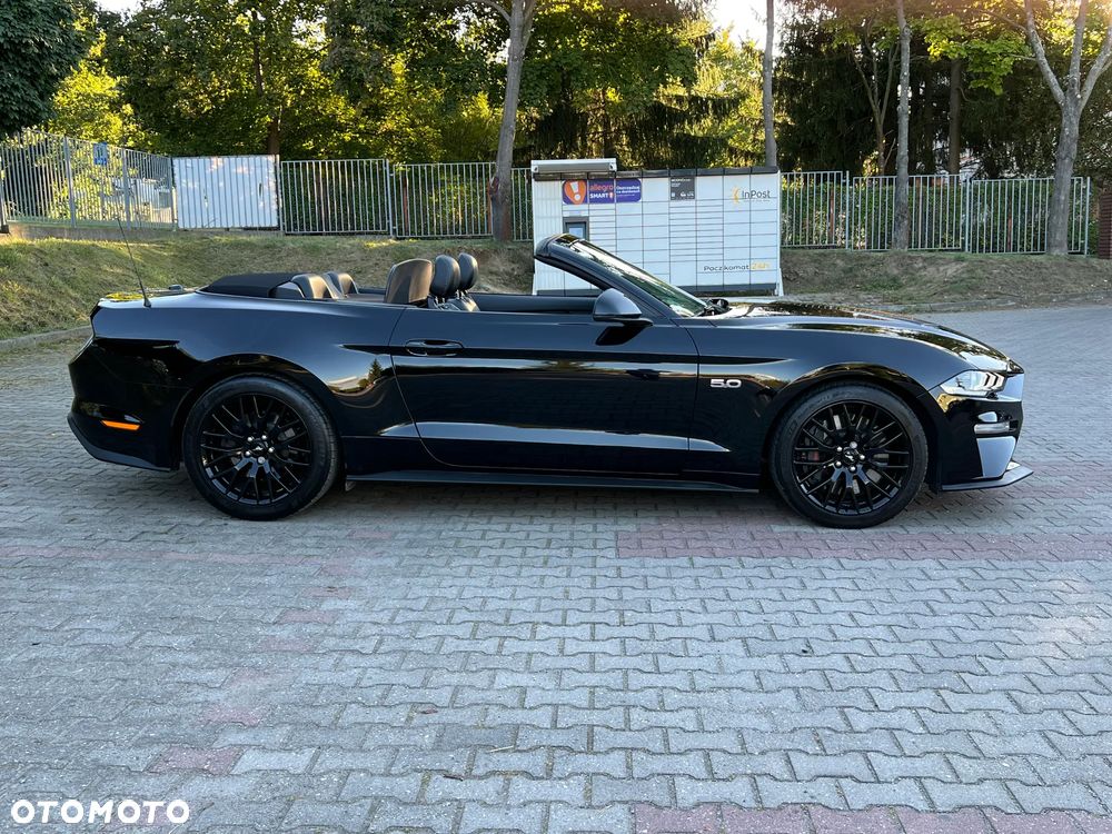 Ford Mustang - 5