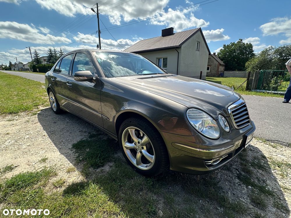 Mercedes-Benz Klasa E - 9