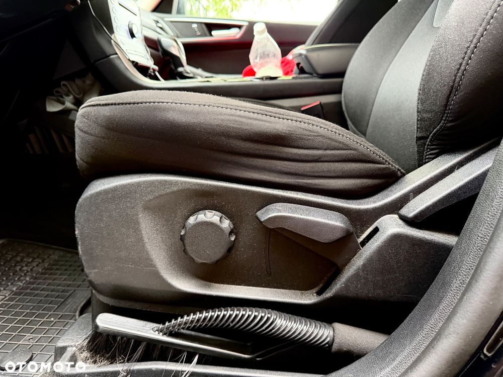 Ford S-Max 2.0 TDCi Titanium PowerShift - 18