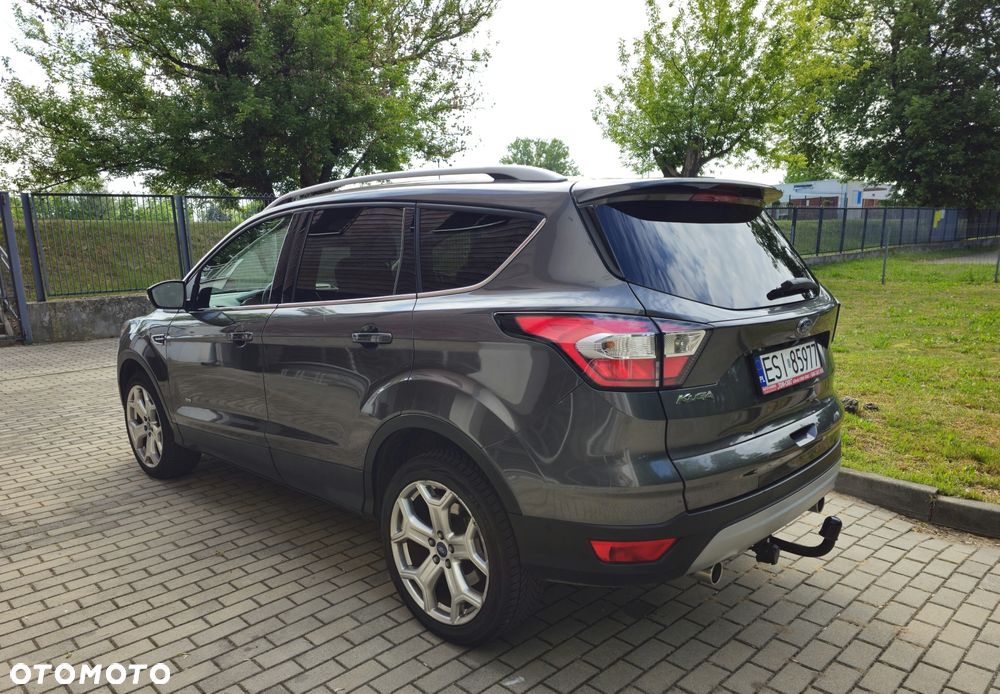 Ford Kuga - 2