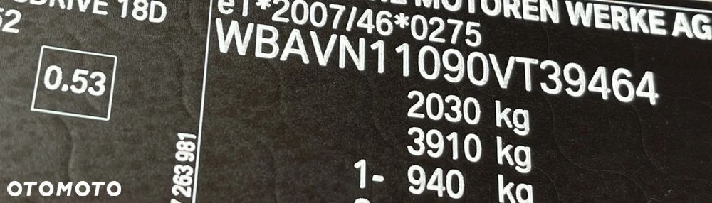 BMW X1 sDrive18d - 33