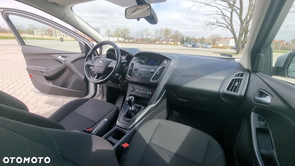 Ford Focus 1.6 TDCi Trend - 13
