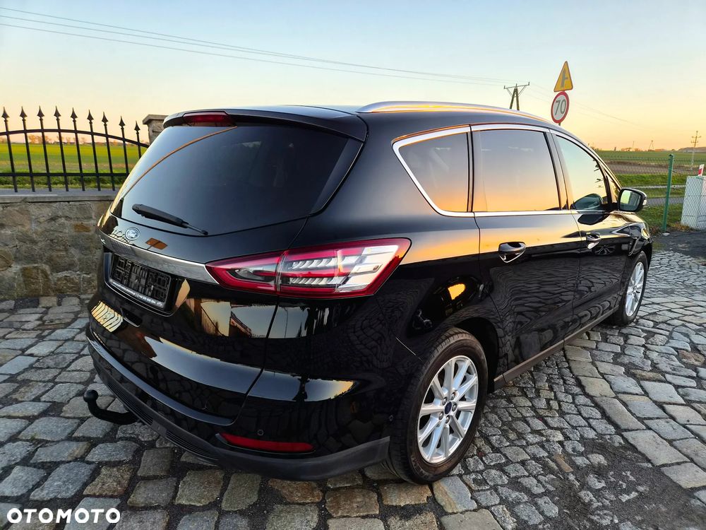 Ford S-Max 2.0 TDCi Titanium - 4