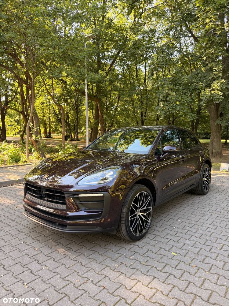 Porsche Macan Standard - 2