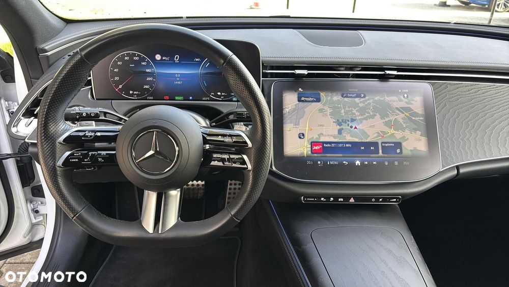 Mercedes-Benz Klasa E - 12