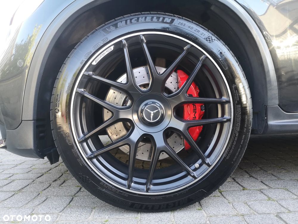 Mercedes-Benz GLC AMG 63 S 4-Matic+ - 33
