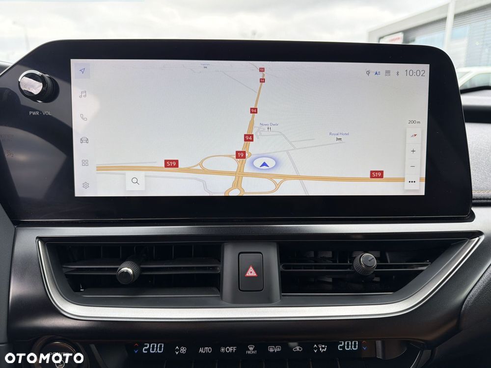 Lexus UX 250h GPF F Sport Design 2WD - 18