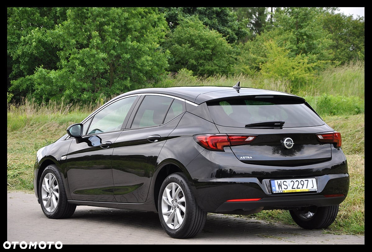 Opel Astra 1.6 D (CDTI) Automatik Innovation - 12