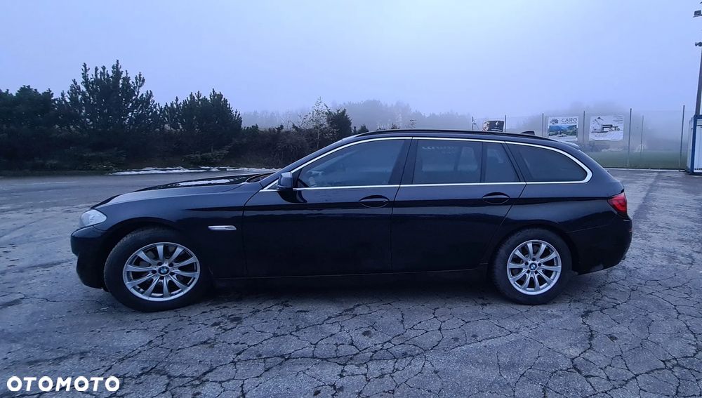 BMW Seria 5 520d - 3