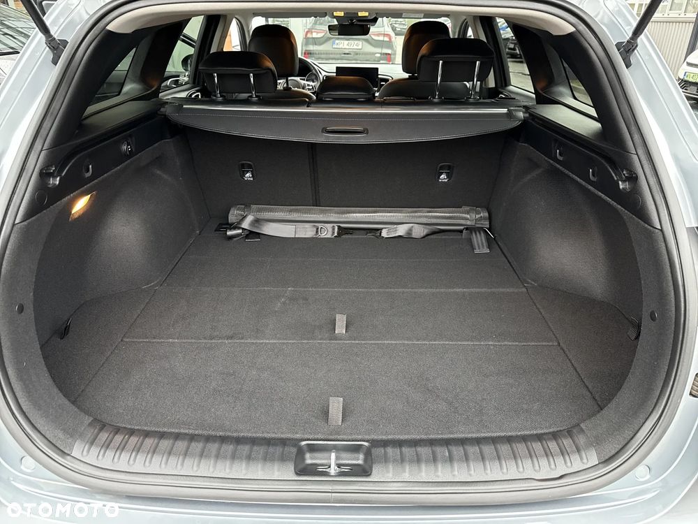 Kia Ceed 1.5 T-GDI Tribute DCT - 13