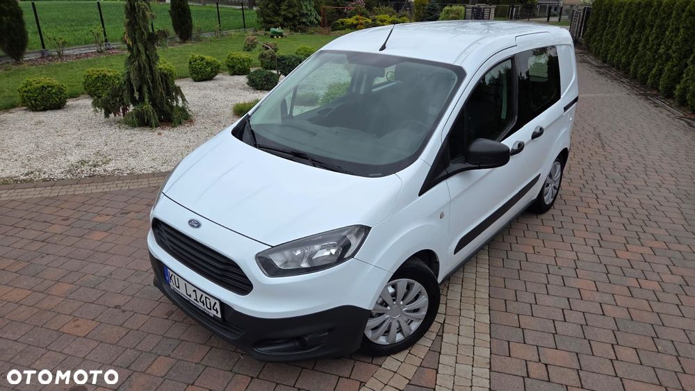 Ford Tourneo Courier - 5