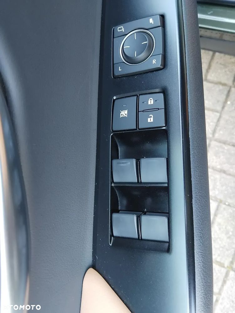 Lexus UX 250h GPF F Sport Design+ 2WD - 19