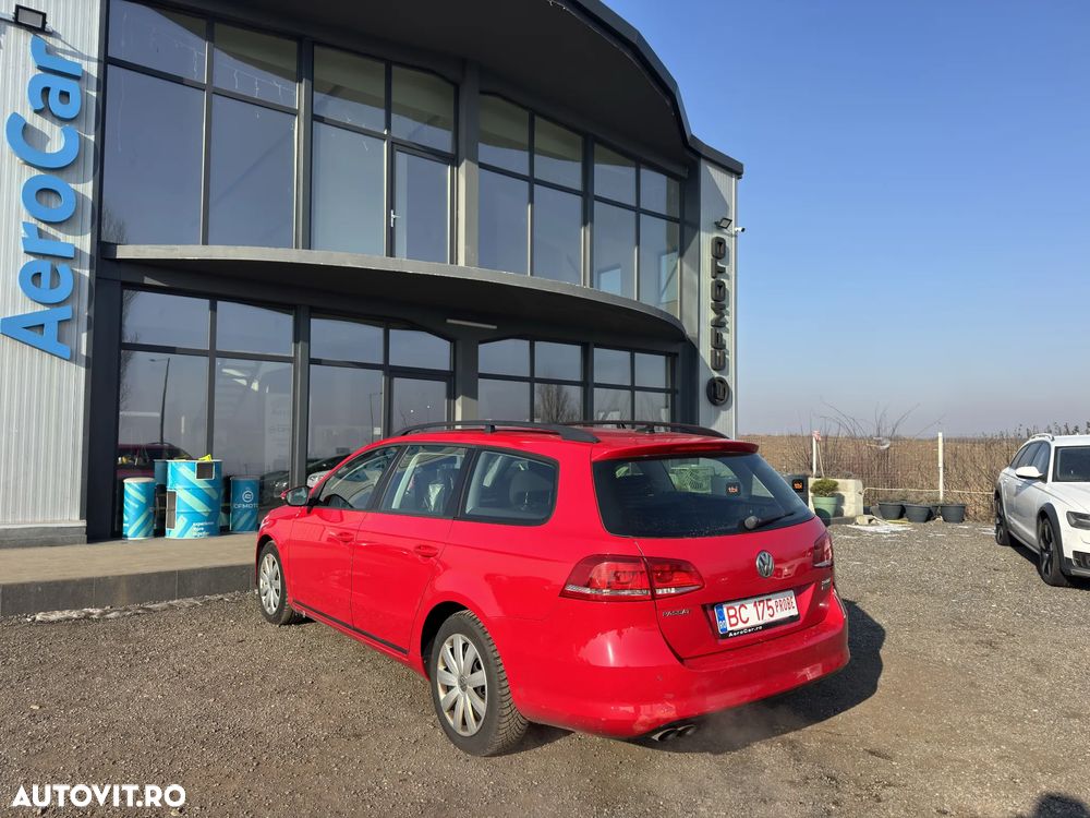 Volkswagen Passat 2.0 Blue TDI DSG SCR Comfortline - 9