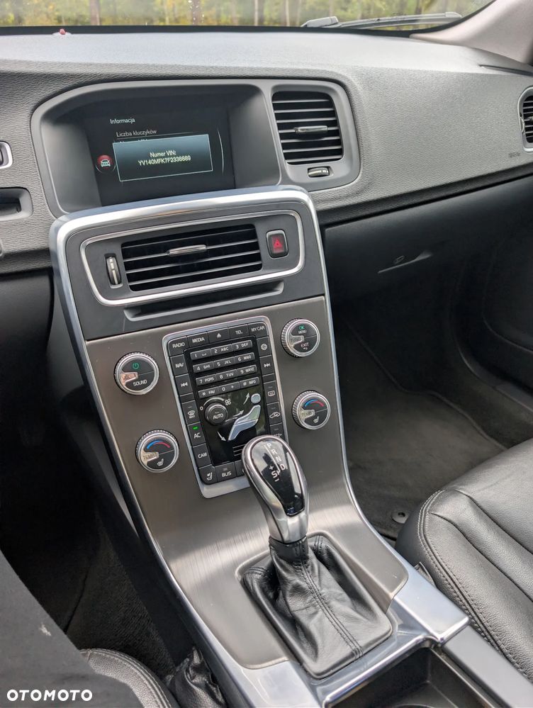 Volvo S60 - 23