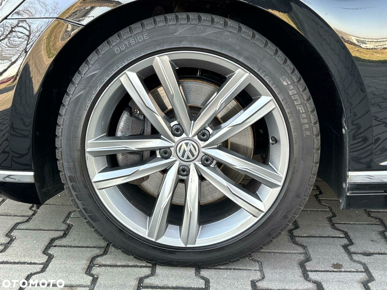 Volkswagen Passat - 30