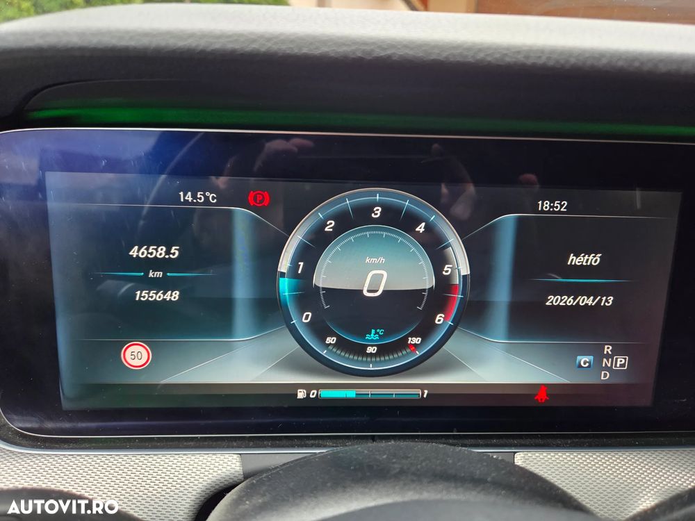 Mercedes-Benz E 220 d 9G-TRONIC - 8