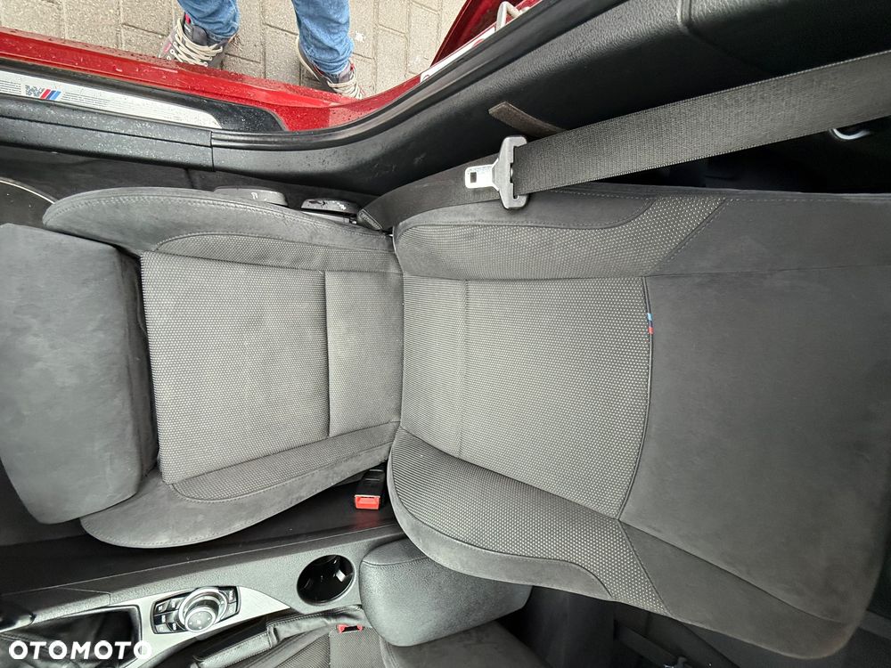 BMW X1 xDrive20d - 14