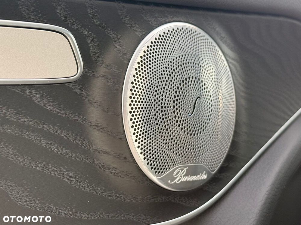 Mercedes-Benz GLC - 24