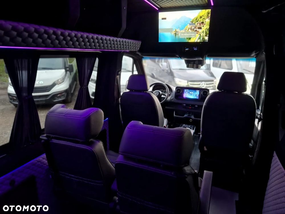 Mercedes-Benz Sprinter - 23