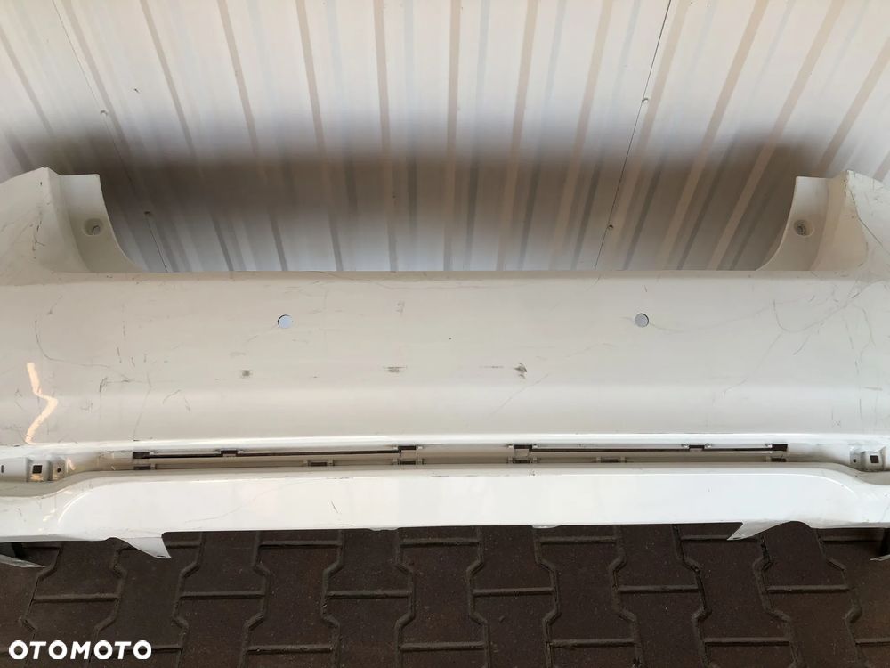 TOYOTA AVENSIS T27 II LIFT SEDAN 2015- zderzak tylny tył - 7