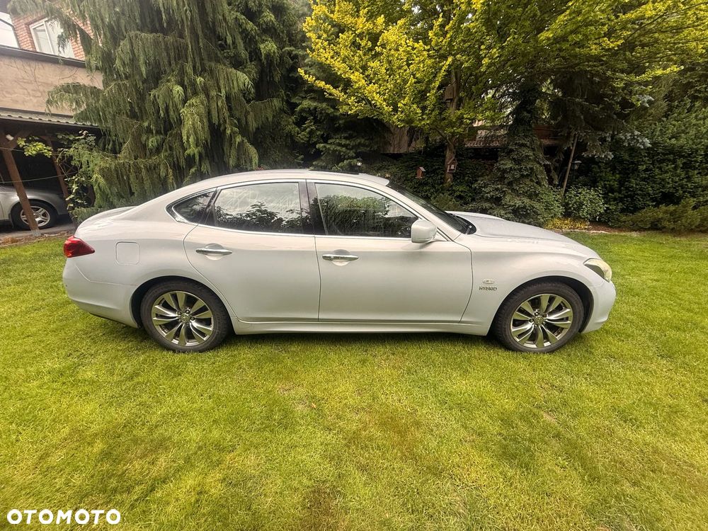 Infiniti M M35h GT Premium - 2